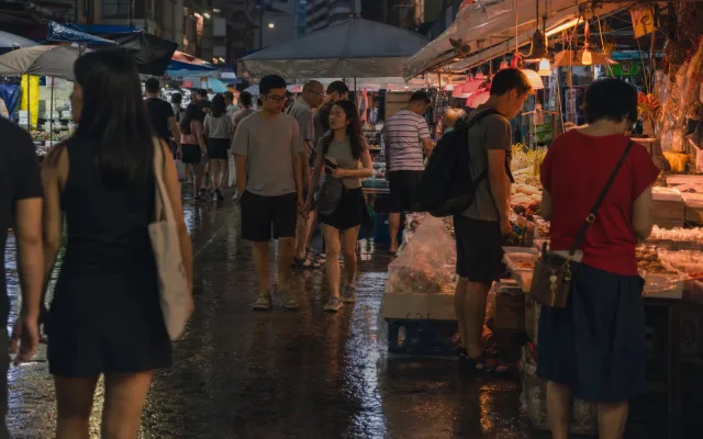 홍콩 여행 예산과 이동 계획을 담은 홍콩 선물은 작고 가볍고 설명하기 쉬운 것으로 대표 이미지