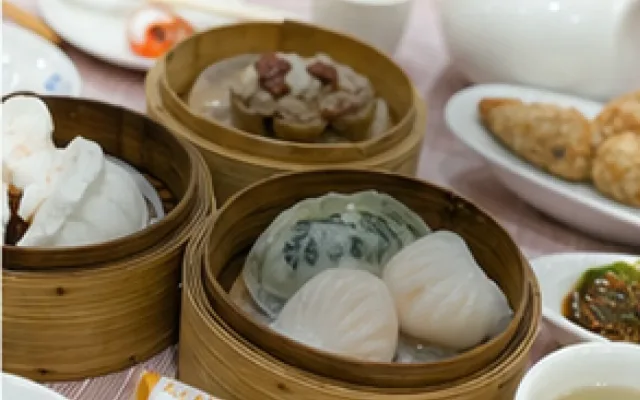 홍콩에서 맛볼 음식과 식당 분위기를 담은 린흥라우 셩완점: 2026년 새 주소와 딤섬 카트 이용 대표 이미지